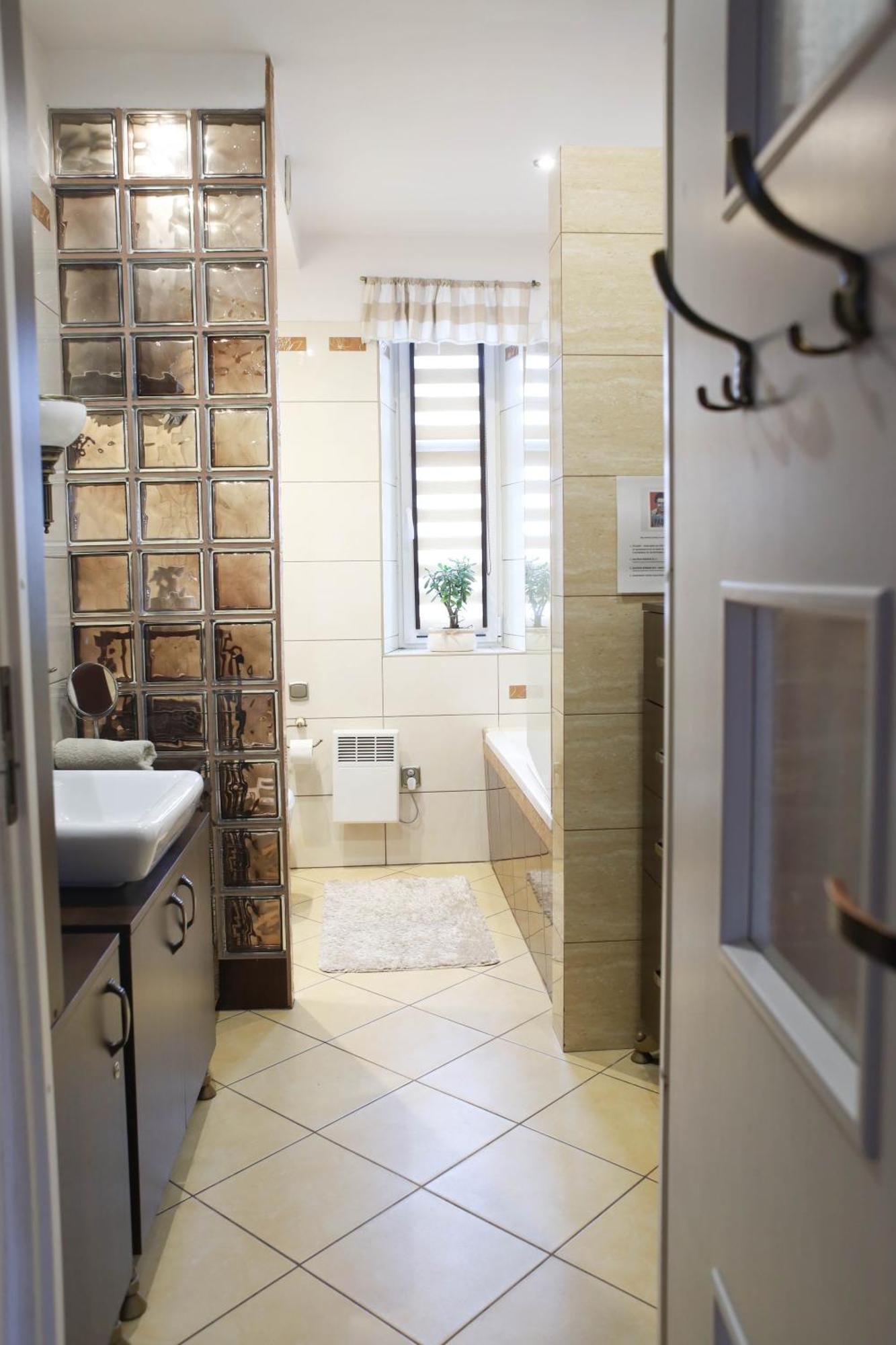 Apartament Pablo 75M2 W Centrum Tarnowskich Gor Tarnowskie Gory Bagian luar foto